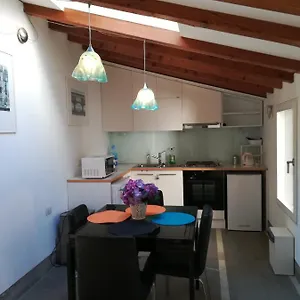  Apartamento Charming House In Italia